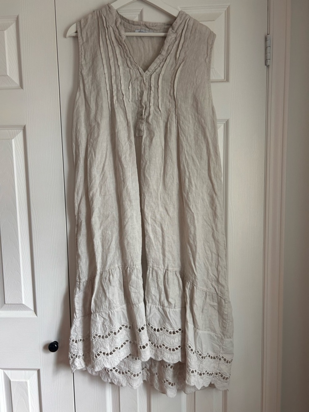 100% Linen Dress from Italy Sleeveless Linen Eyelet Hem